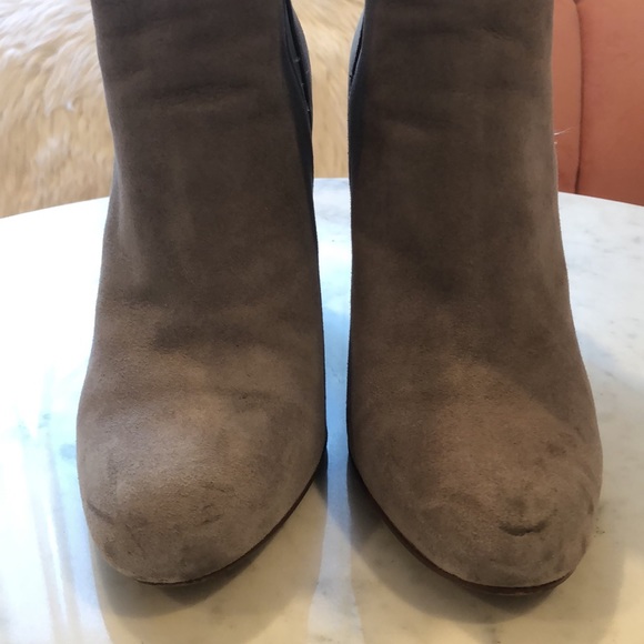 Steve Madden Effect block heel booties, size 9M - Picture 3 of 14